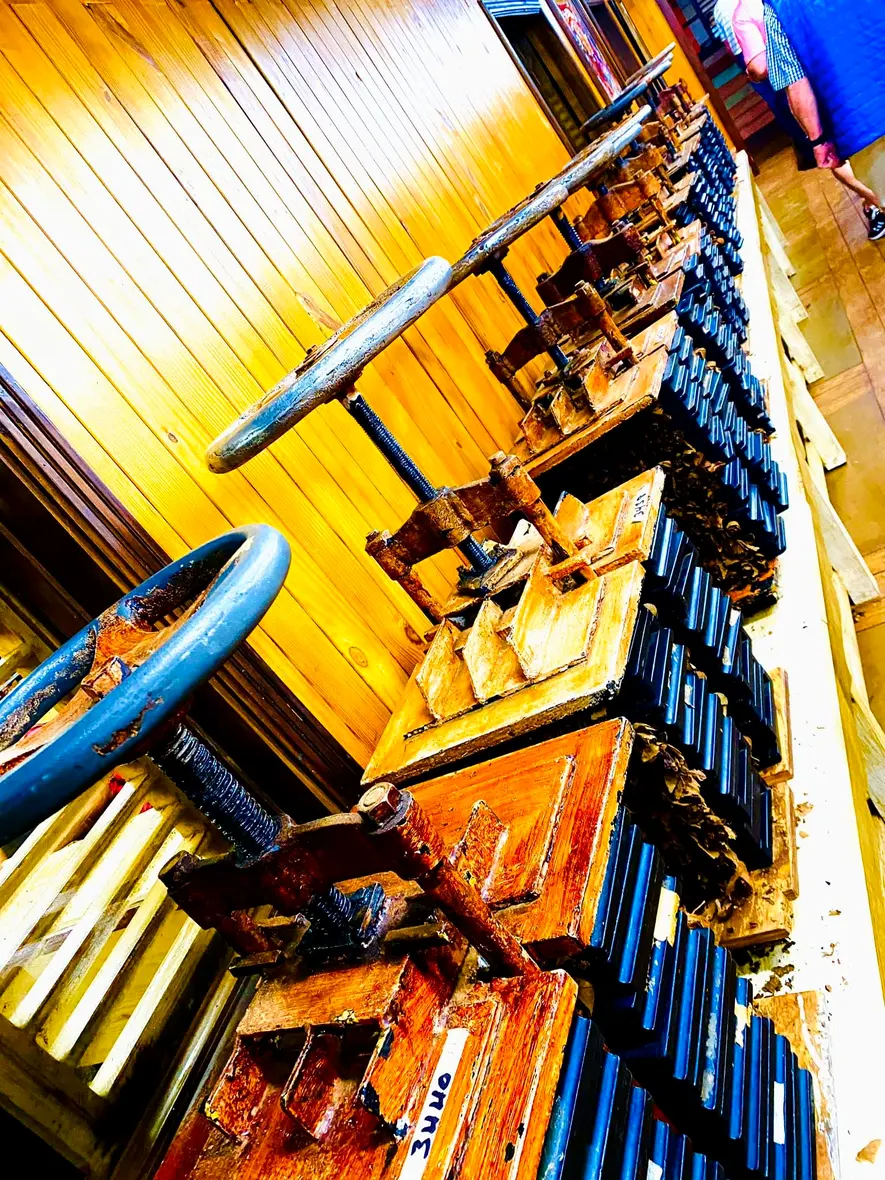 Inside the Arturo Fuente factory, Santiago