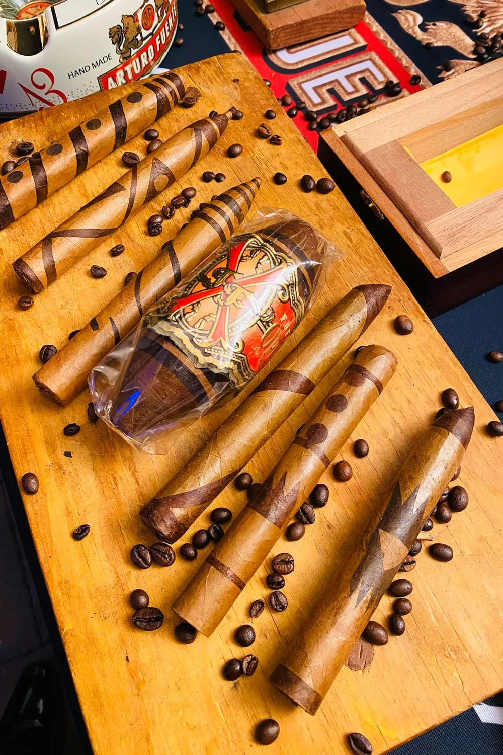 Finished cigars laid out on the rolling table, waiting for guests